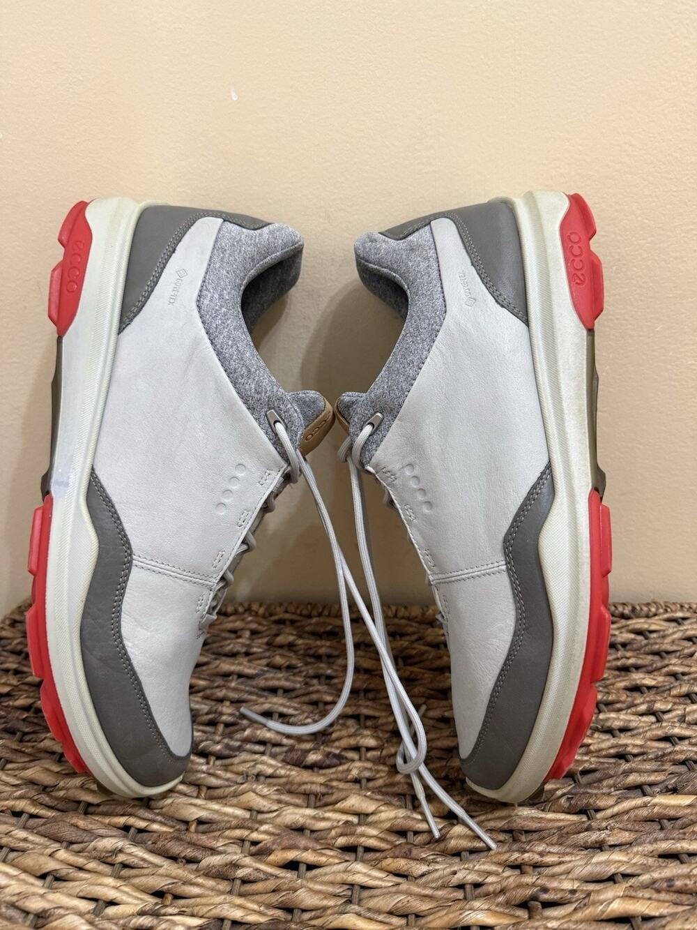 ECCO Biom Hybrid 3 GTX Spikeless Golf Shoes Gore Tex Gray Yak Leather Men's 11